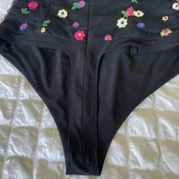 Revolve Lovers + Friends embroidered mesh floral bodysuit - Picture 11 of 13